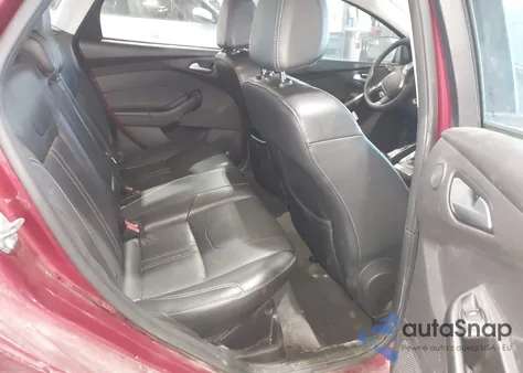 2014 Ford Focus Se from USA, damaged, VIN 1FADP3K21EL136145